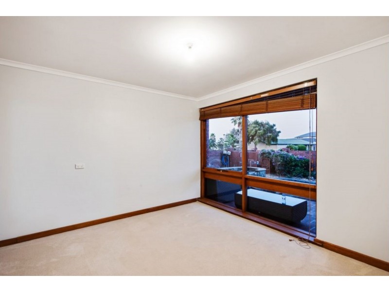 13 Antigua Grove, West Lakes SA 5021