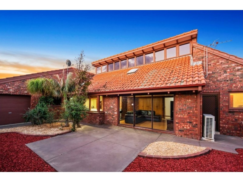 13 Antigua Grove, West Lakes SA 5021