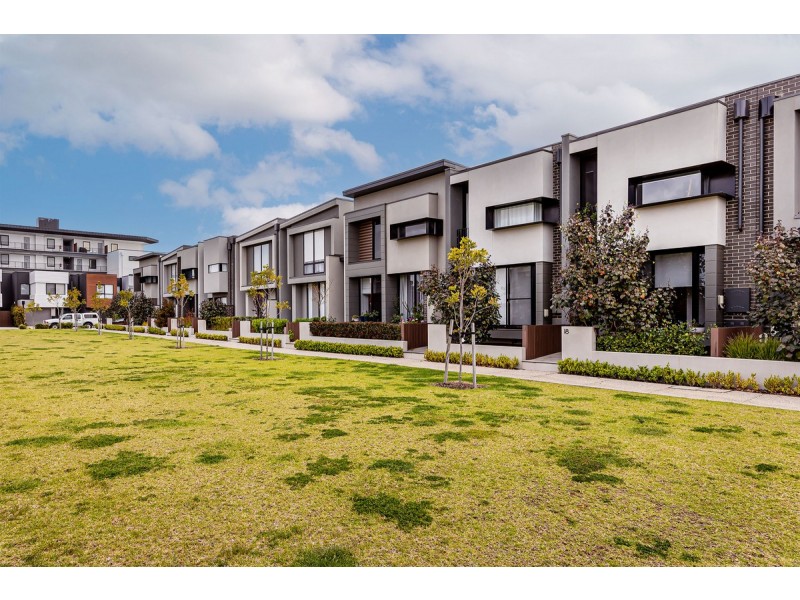 18 Symon Lane, West Lakes SA 5021