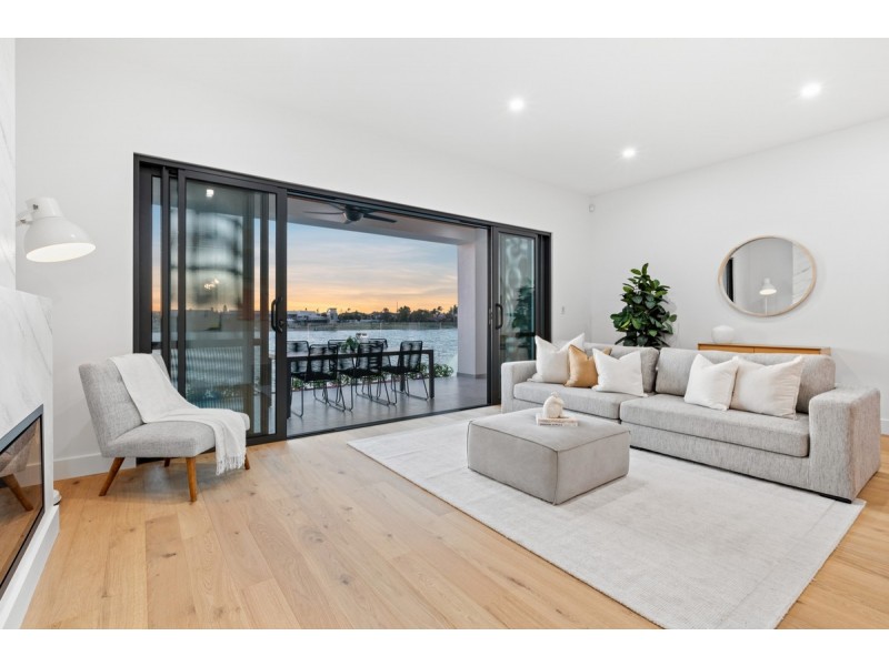 30 Martin Court, West Lakes SA 5021