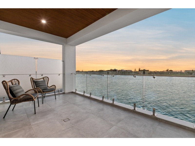 30 Martin Court, West Lakes SA 5021