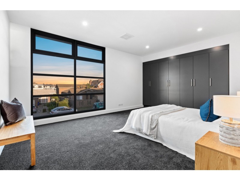 30 Martin Court, West Lakes SA 5021