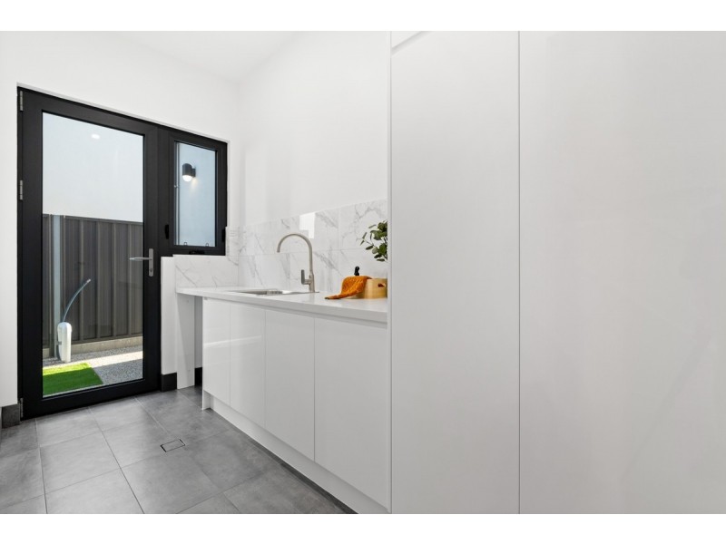 30 Martin Court, West Lakes SA 5021