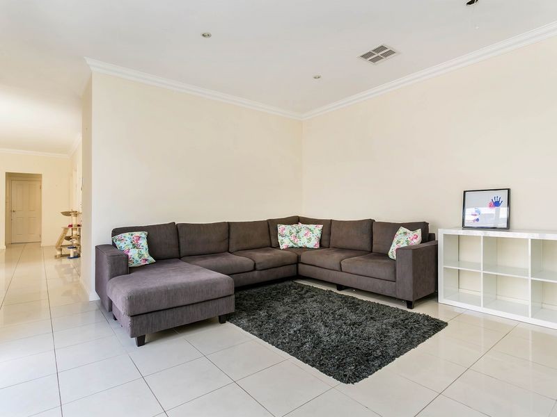 44 John Street, Flinders Park SA 5025