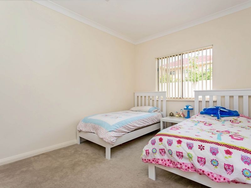 44 John Street, Flinders Park SA 5025