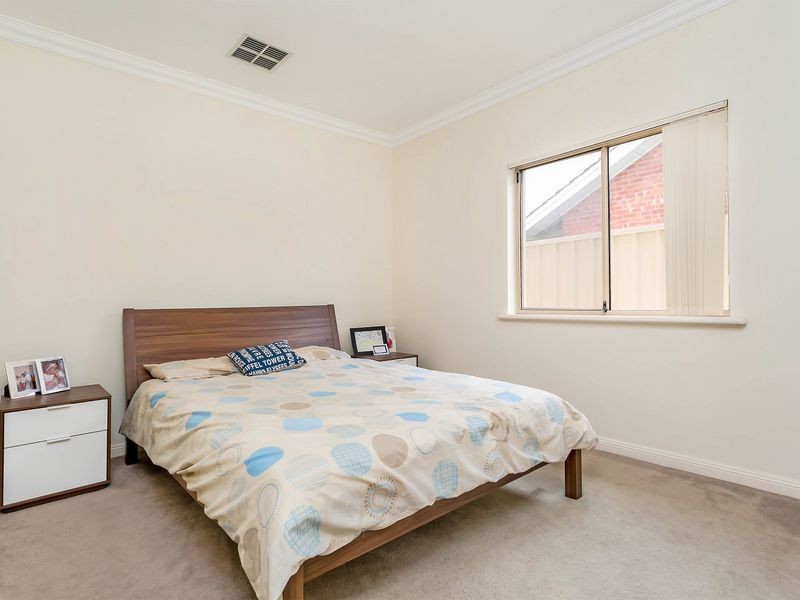 44 John Street, Flinders Park SA 5025