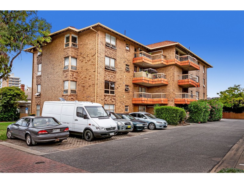 9/21 Sturt Street, Glenelg North SA 5045