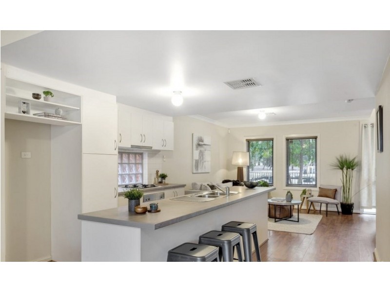 39 Fleming Crescent, Mansfield Park SA 5012
