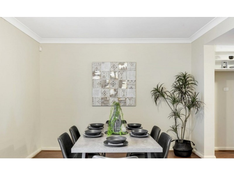 39 Fleming Crescent, Mansfield Park SA 5012