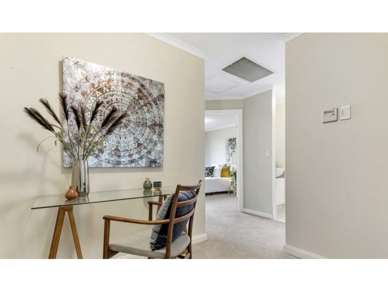 39 Fleming Crescent, Mansfield Park SA 5012