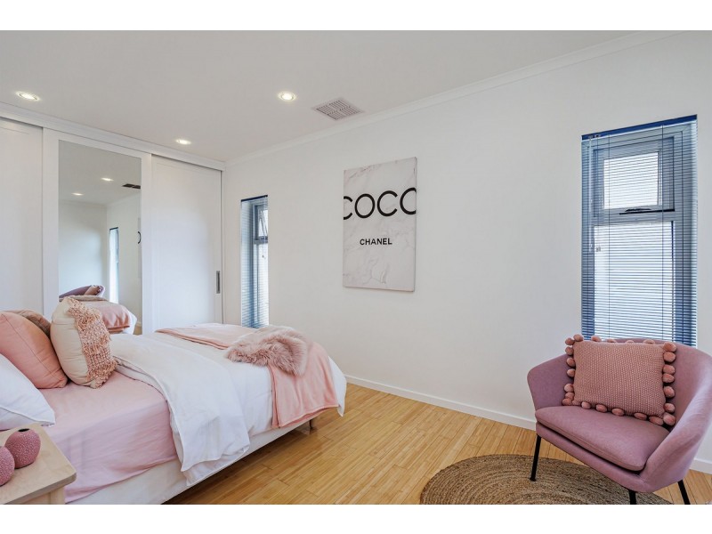 3 Dover Street, Royal Park SA 5014