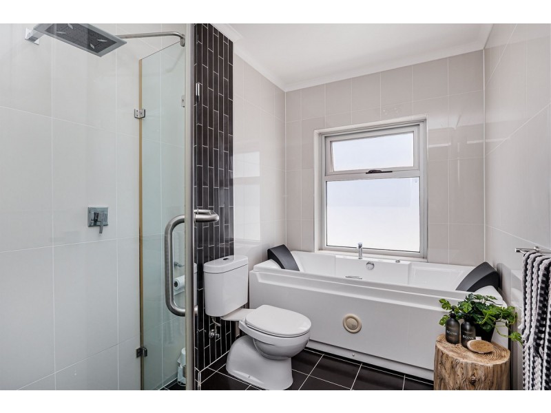 3 Dover Street, Royal Park SA 5014