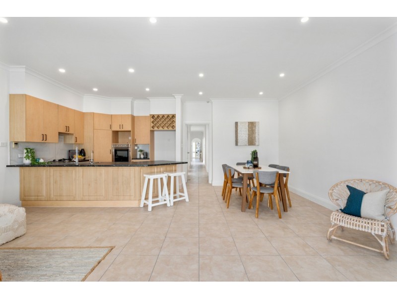 115a Trimmer Parade, Seaton SA 5023