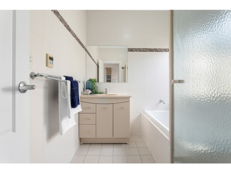 115a Trimmer Parade, Seaton SA 5023