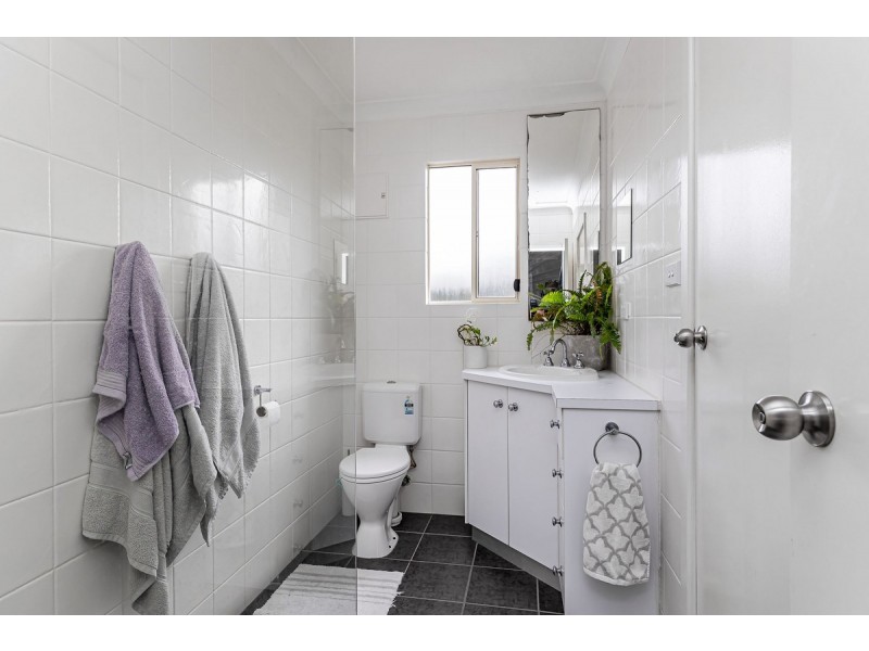 1a Thain Avenue, Findon SA 5023