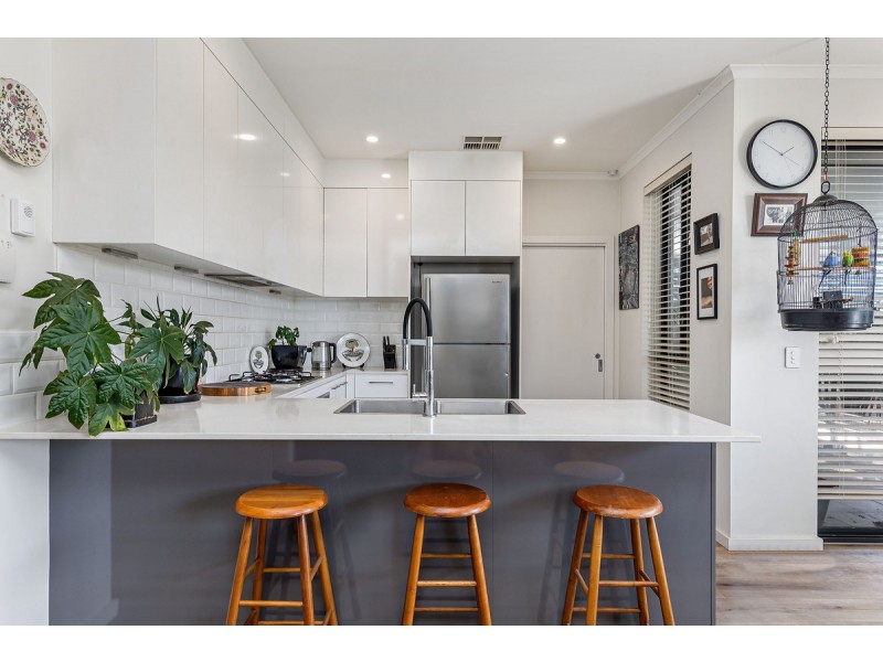 3 Kelmscott Street, Rosewater SA 5013