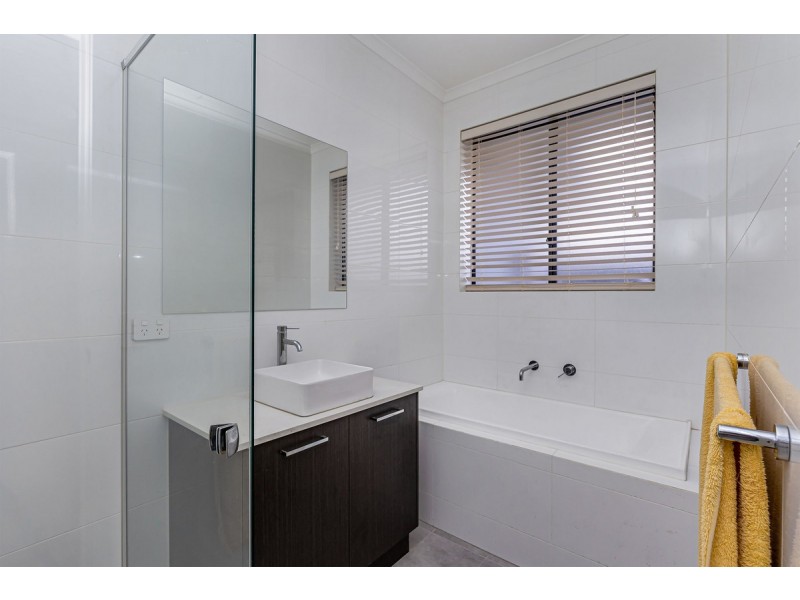 3 Kelmscott Street, Rosewater SA 5013