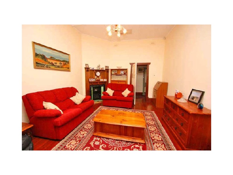 16 Alma Terrace, Seaton SA 5023