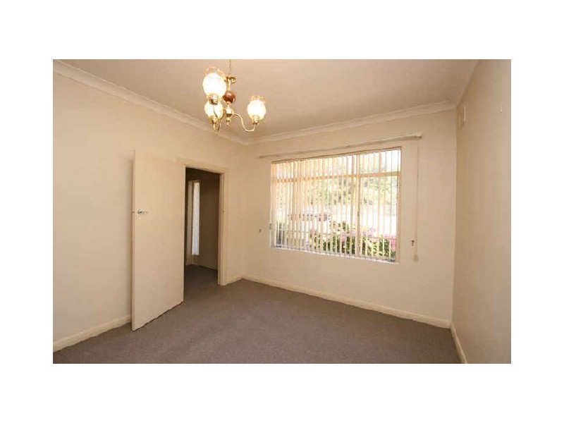 202 Trimmer Parade, Seaton SA 5023