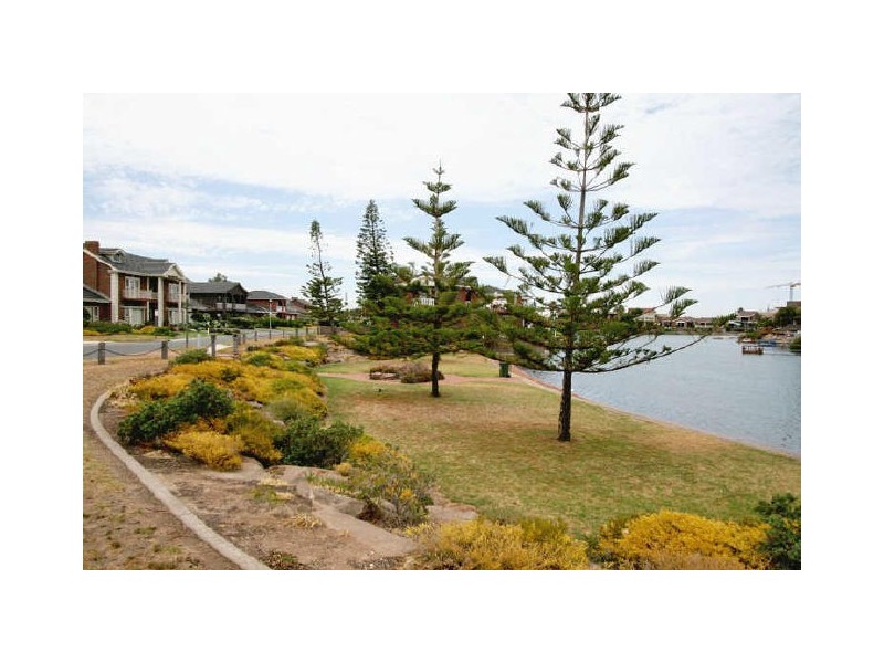 17/68 Martin Court, West Lakes SA 5021