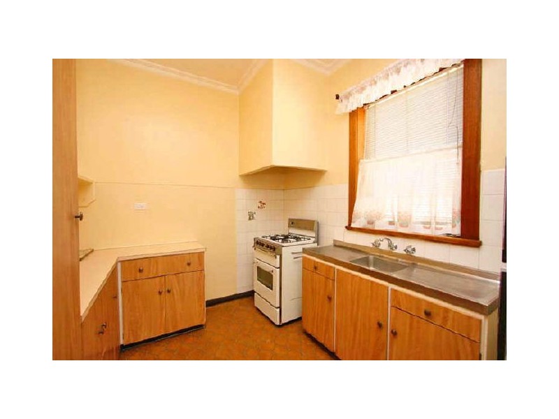 8 Lamorna Terrace, Largs North SA 5016