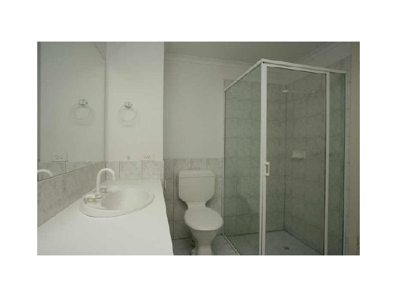 2/31 Formby Crescent, Port Adelaide SA 5015