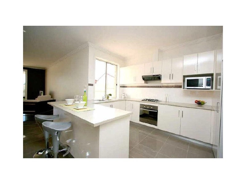 16 Drummond Avenue, Findon SA 5023