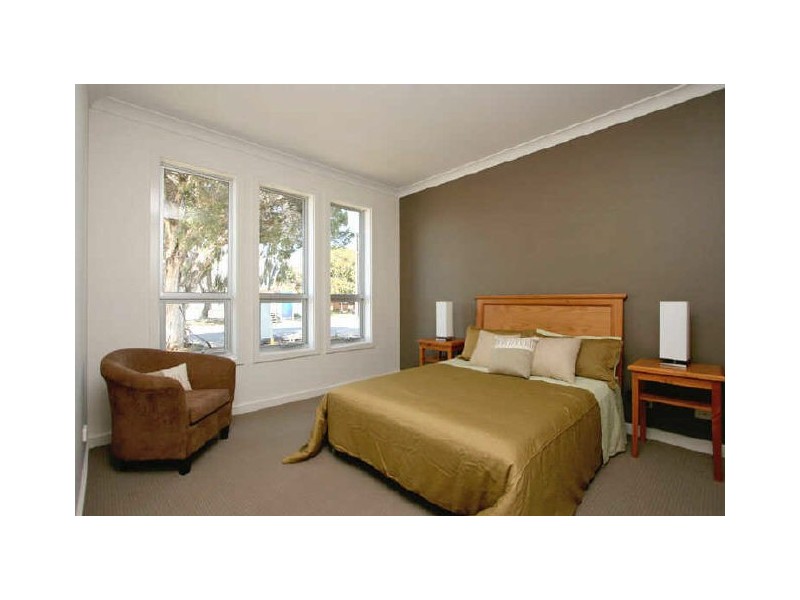 16 Drummond Avenue, Findon SA 5023