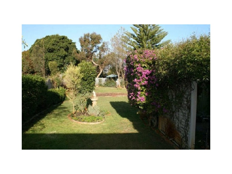 16 Young Street, Exeter SA 5019