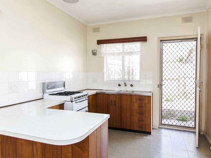 6/2 Bach Crescent, Seaton SA 5023