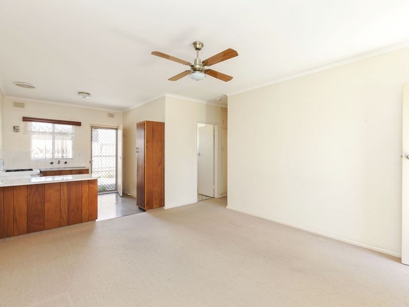 6/2 Bach Crescent, Seaton SA 5023