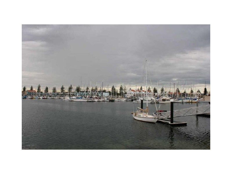 132 Gulf Point Drive, North Haven SA 5018