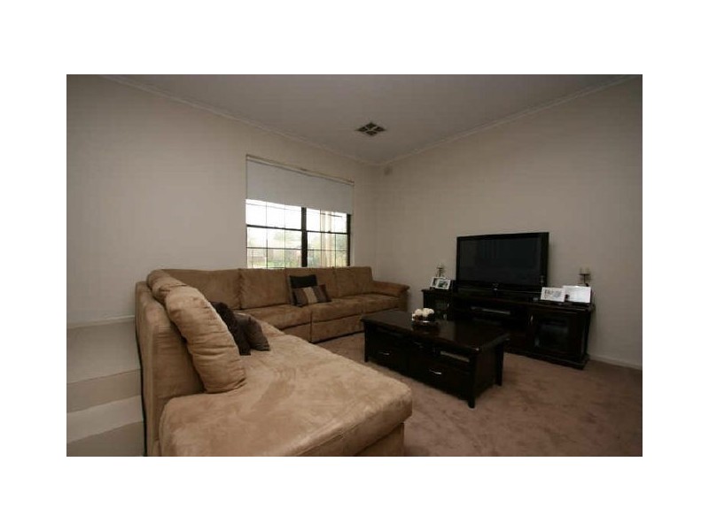 5 Mara Place, West Lakes SA 5021