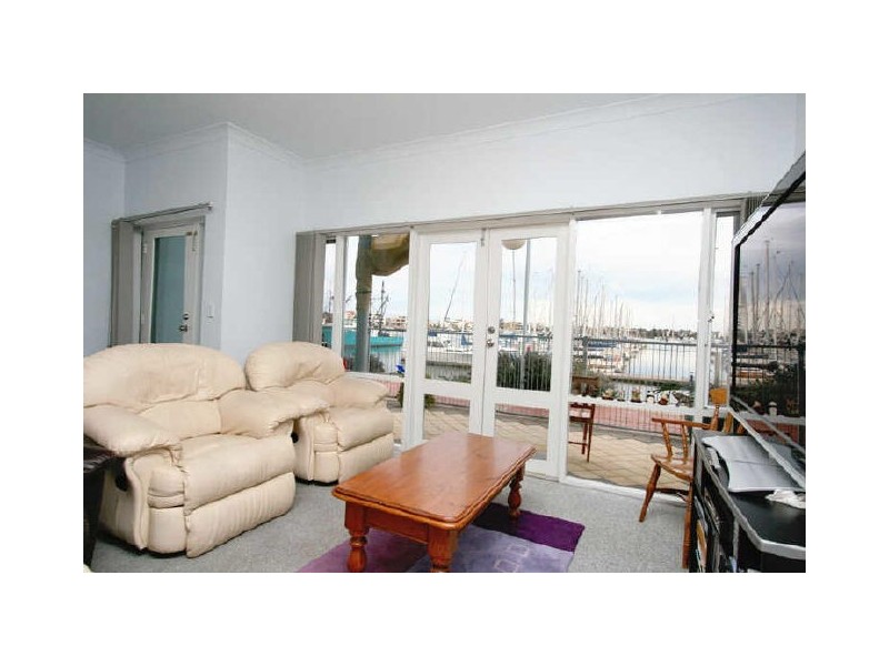 10/12 Arcadia Court, North Haven SA 5018