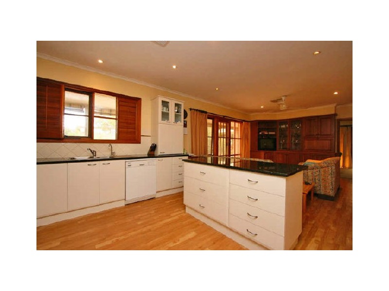 1 Tobago Court, West Lakes SA 5021