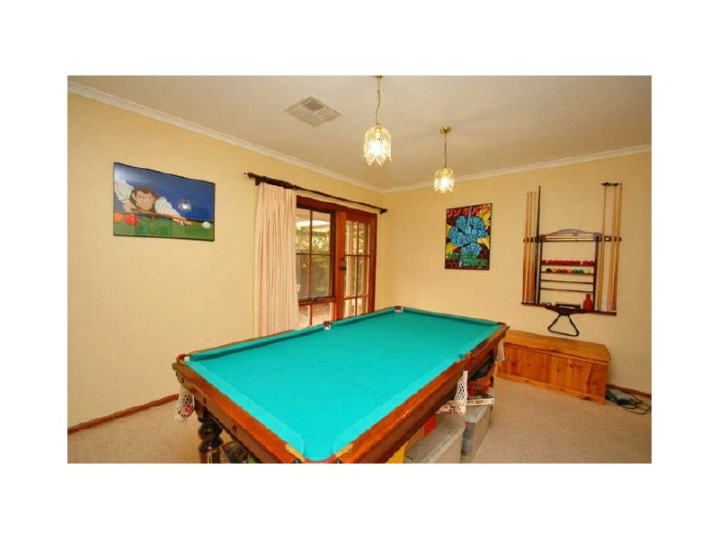1 Tobago Court, West Lakes SA 5021