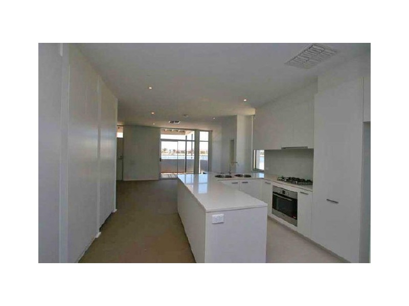 2 Parri Crescent, Newport NSW 2106