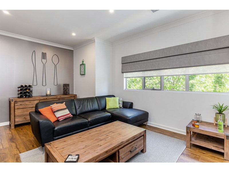 42 Leighton Lane, Bowden SA 5007