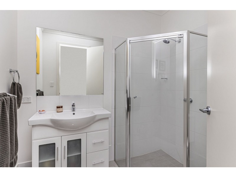 42 Leighton Lane, Bowden SA 5007