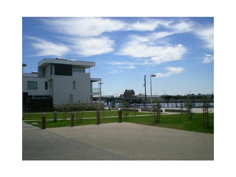 11 Karra Cove, New Port SA 5015