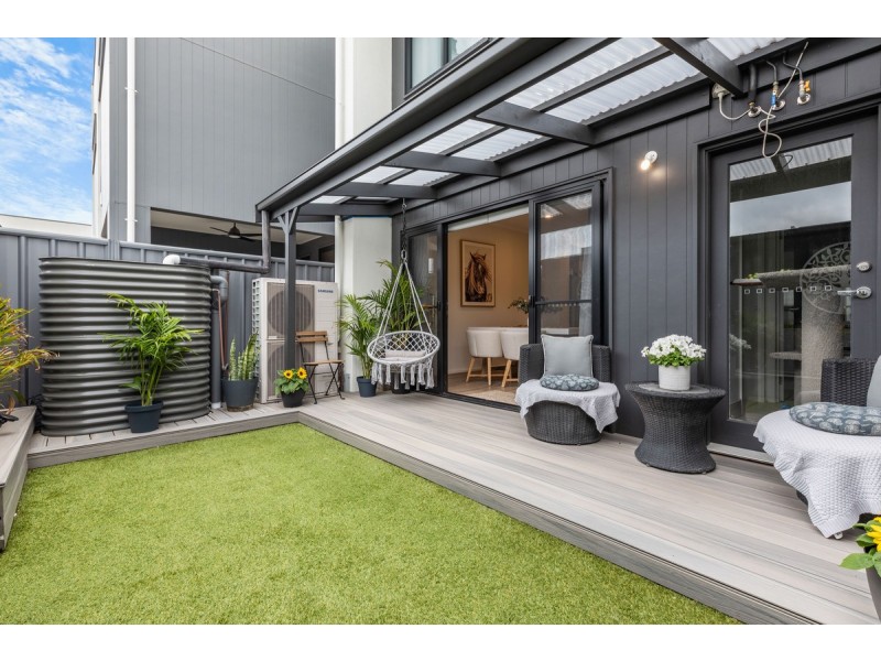 93 Troubridge Drive, West Lakes SA 5021