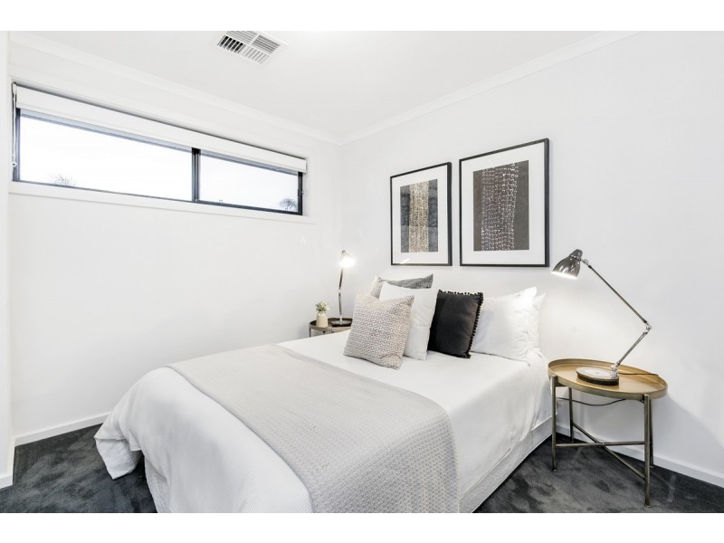 42a Lakeview Avenue, West Lakes SA 5021