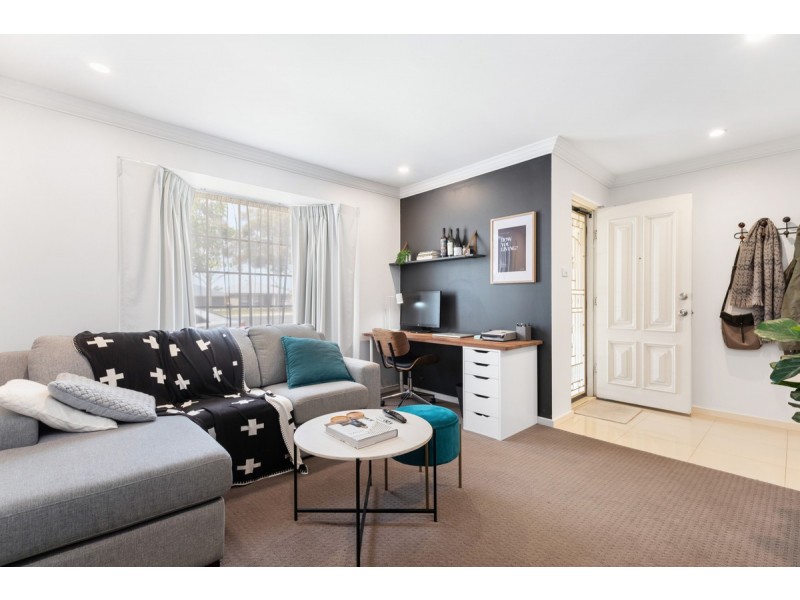 6 North Parade, Royal Park SA 5014