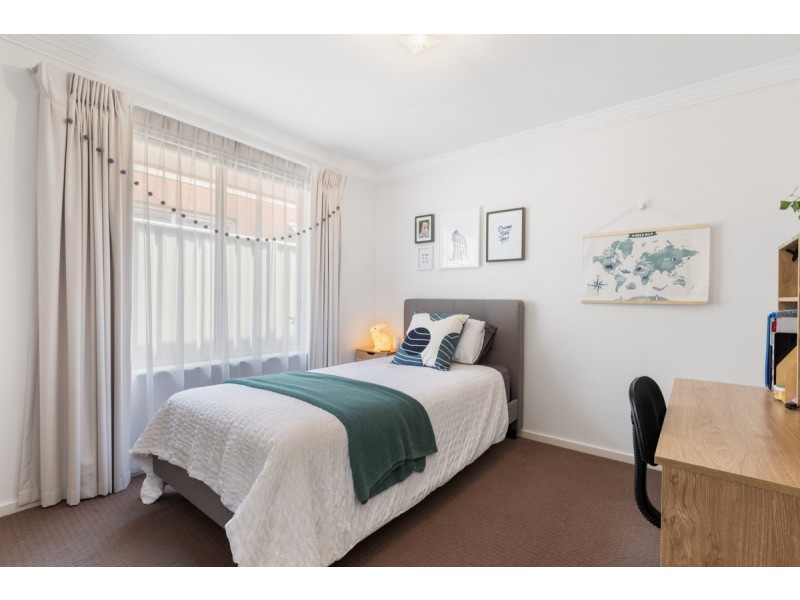 6 North Parade, Royal Park SA 5014