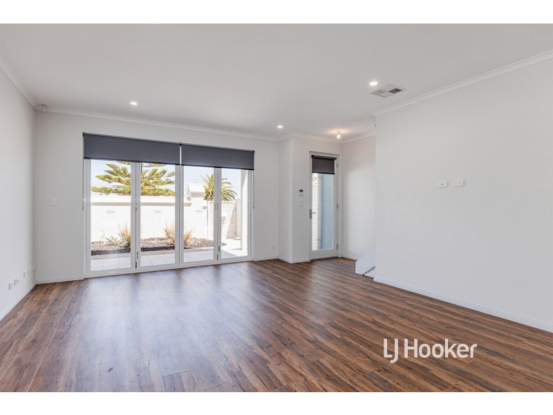 96A Esplanade, Semaphore SA 5019