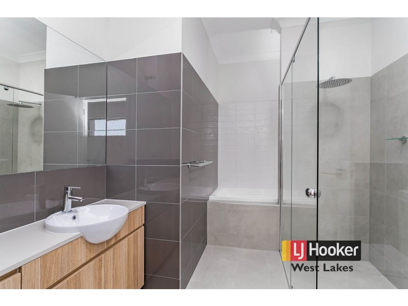 27 Colton Street, West Lakes SA 5021