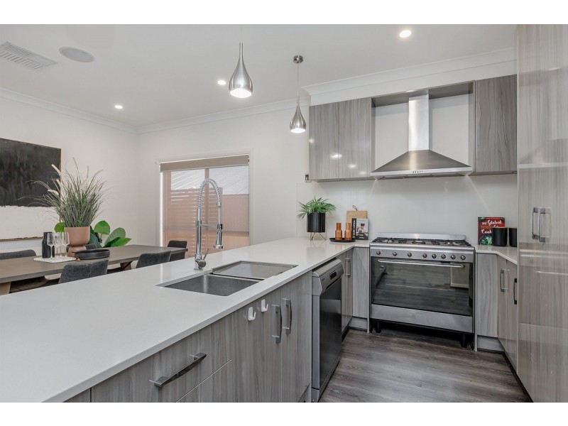 12A Jury Avenue, Rostrevor SA 5073