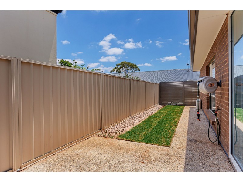 12A Jury Avenue, Rostrevor SA 5073