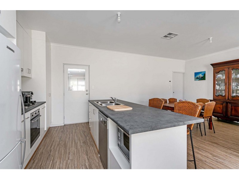 18 Maple Avenue, Royal Park SA 5014