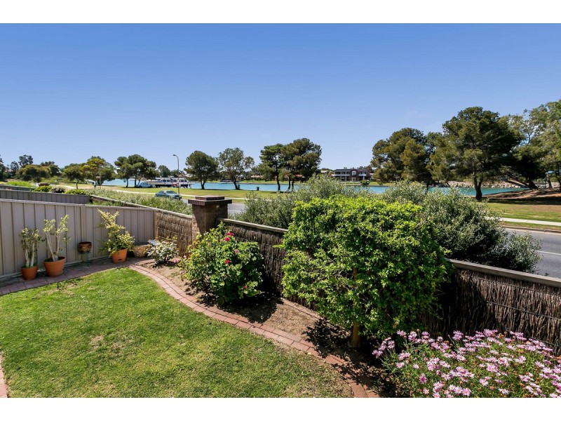 7/1 Moorea Court, West Lakes SA 5021
